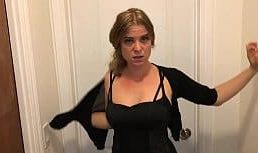 Erin Electra follando con un vendedor de pizzas