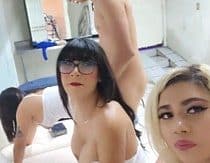 Mia Marin y sus amigas hacen una orgía con su primo