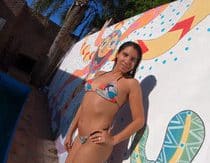 La argentina Lalilove viene a la piscina y le rompo el culo